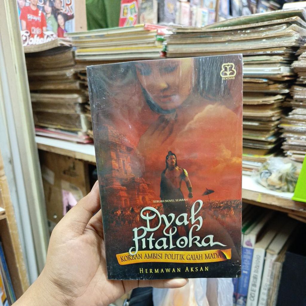 Dyah Pitaloka KORBAN AMBISI POLITIK GAJAH MADA