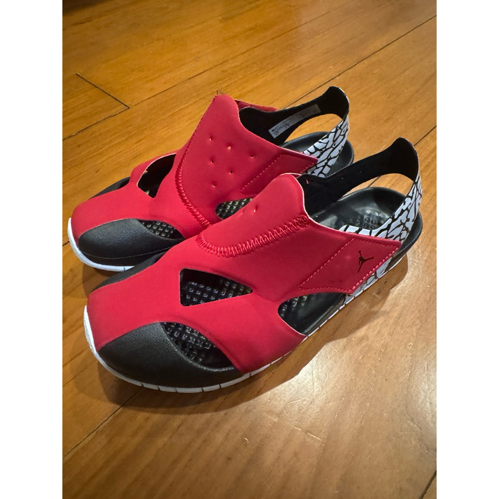 NEW  sandal NIKE JORDAN,  100% ORIGINAL