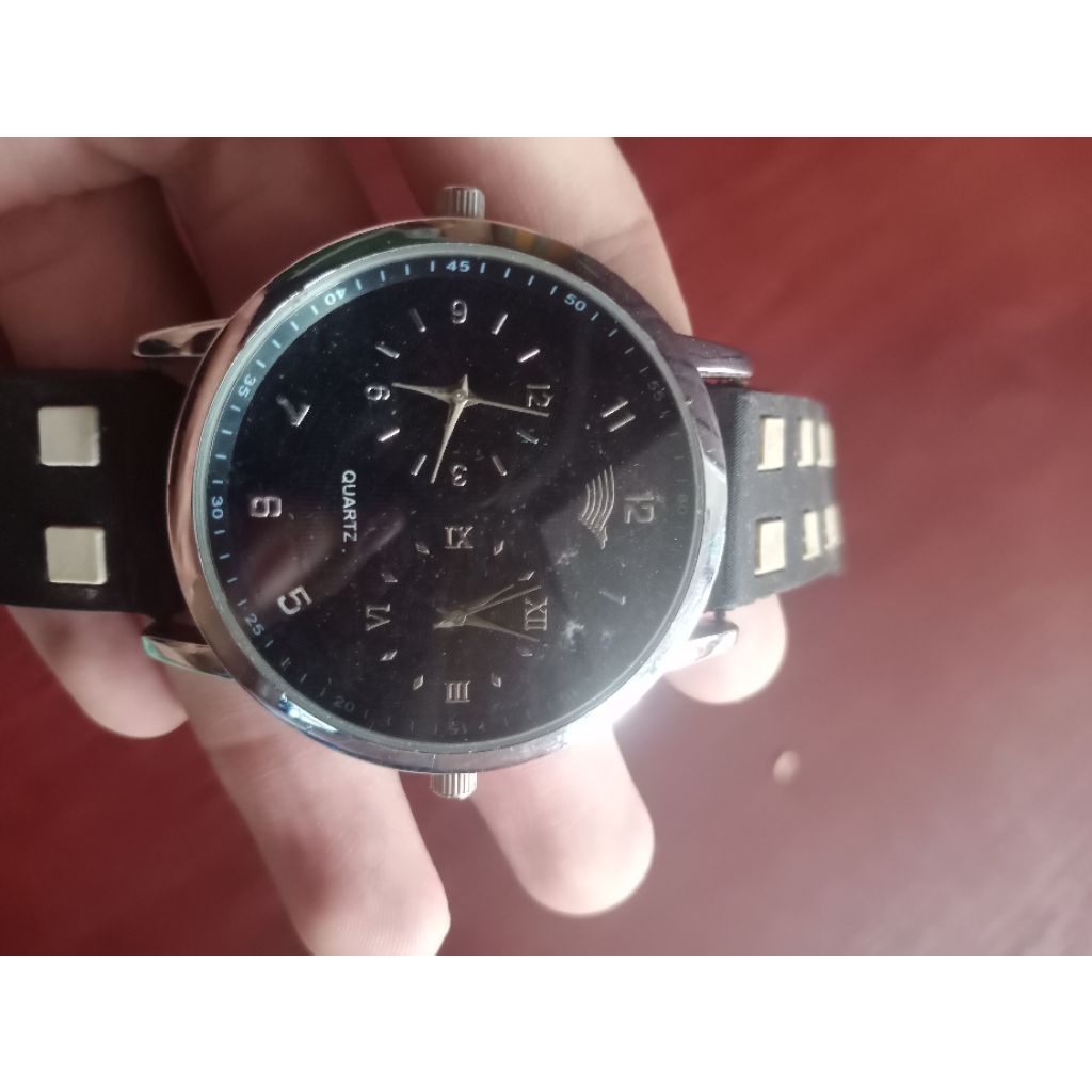 Jam tangan Garuda
