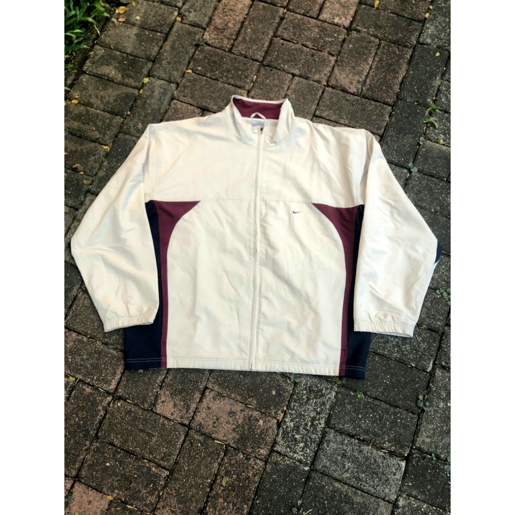 Nike 90s Swoosh Oval Windbreaker