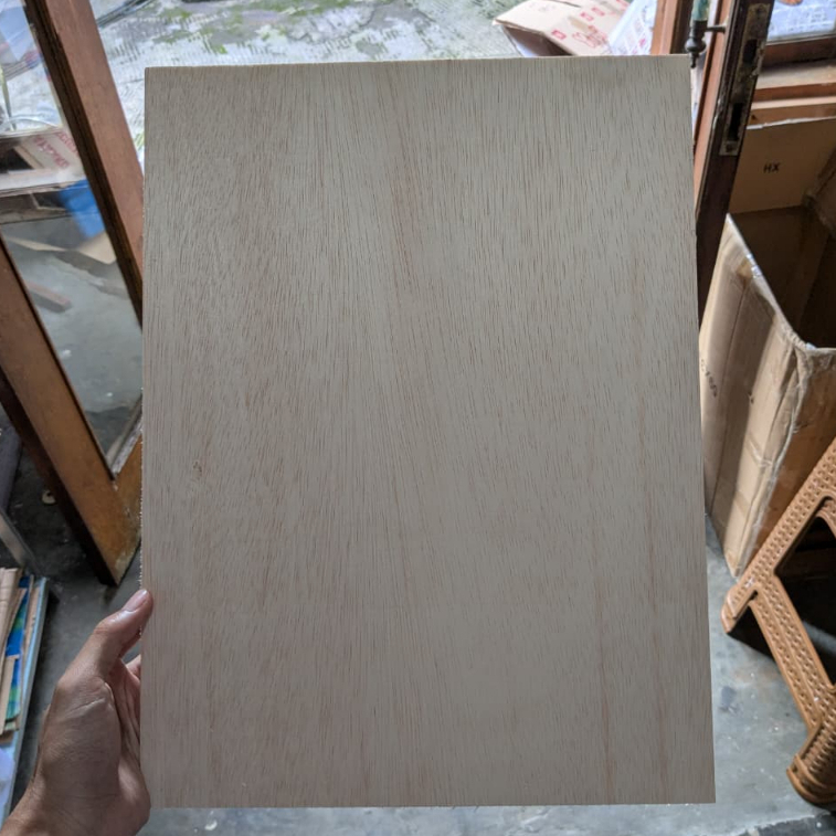 Triplek Potongan 3mm Ukuran 30x40 cm - Plywood Sengon
