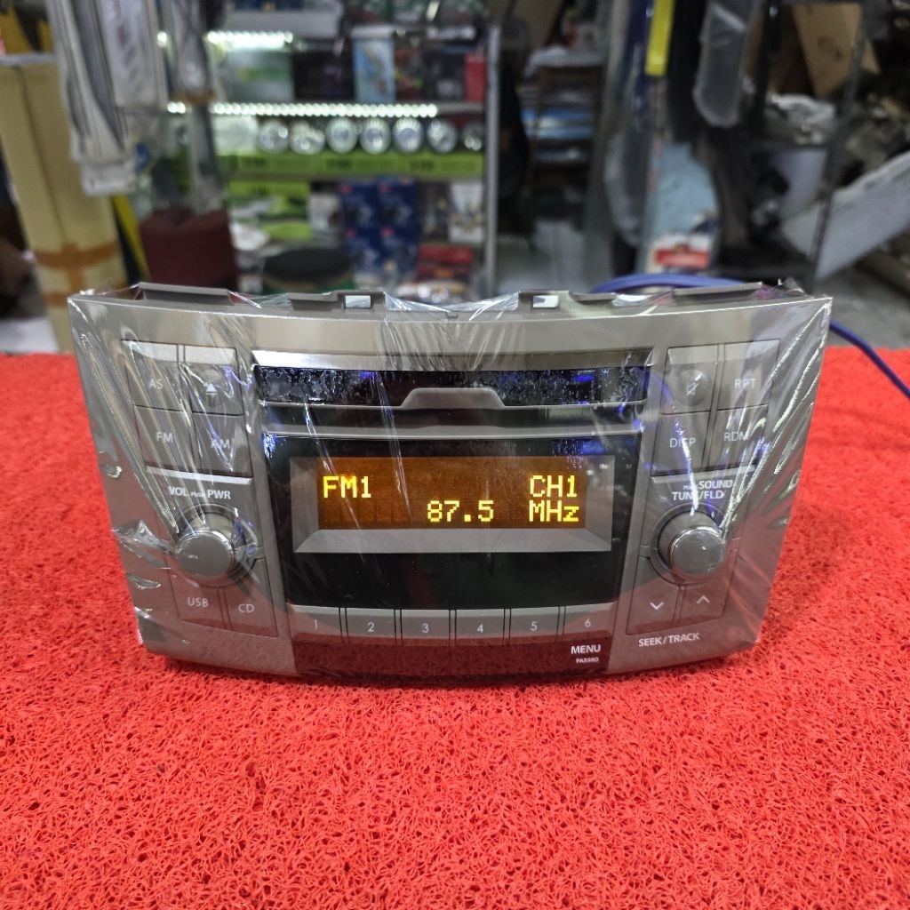 Head Unit SUZUKI ERTIGA 2012-2014 CD Radio FM AM Orsinil