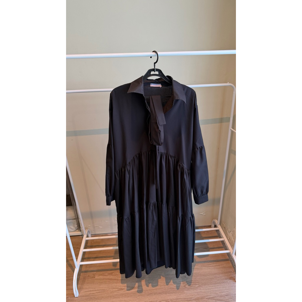 Modelano Black Dress