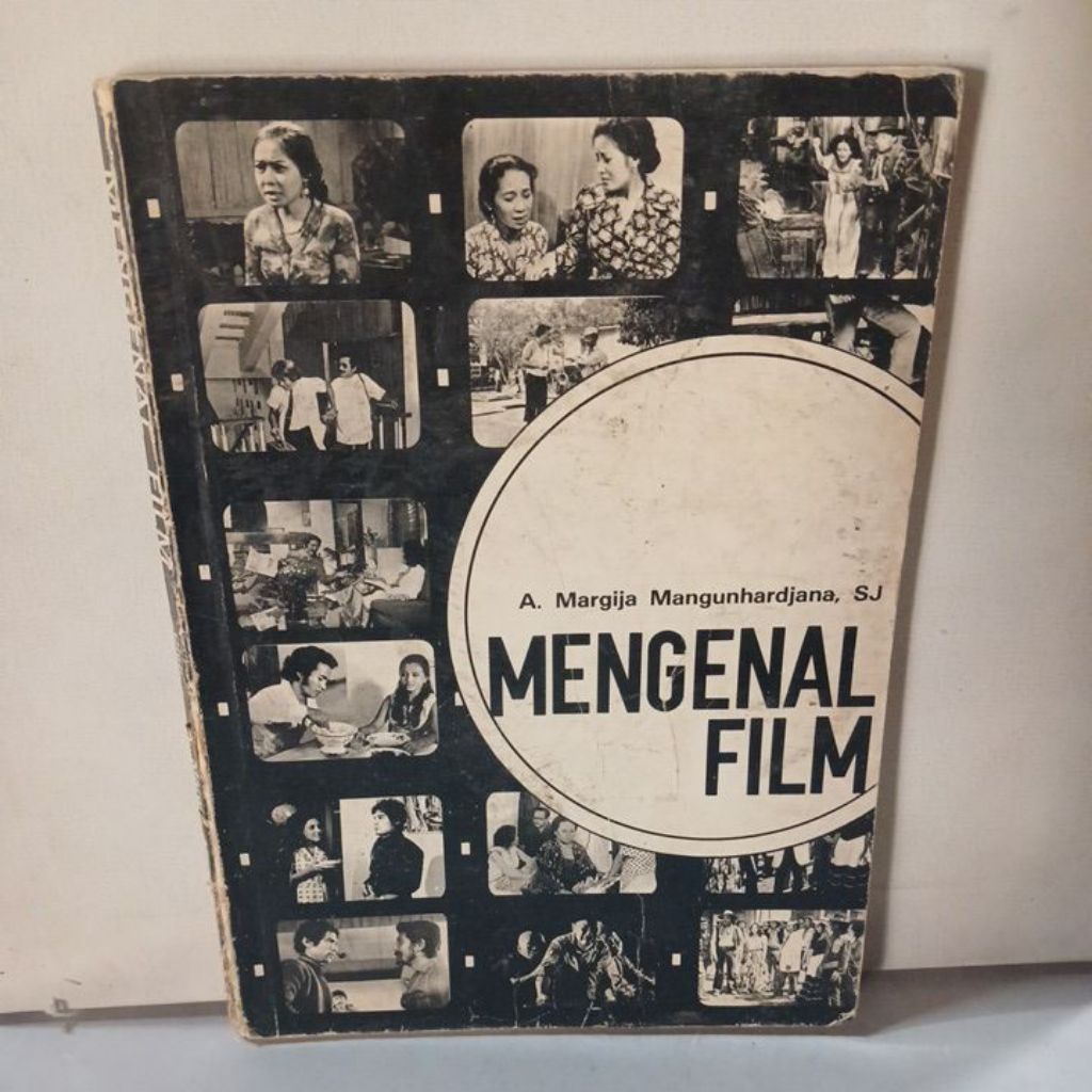 Buku MENGENAL FILM