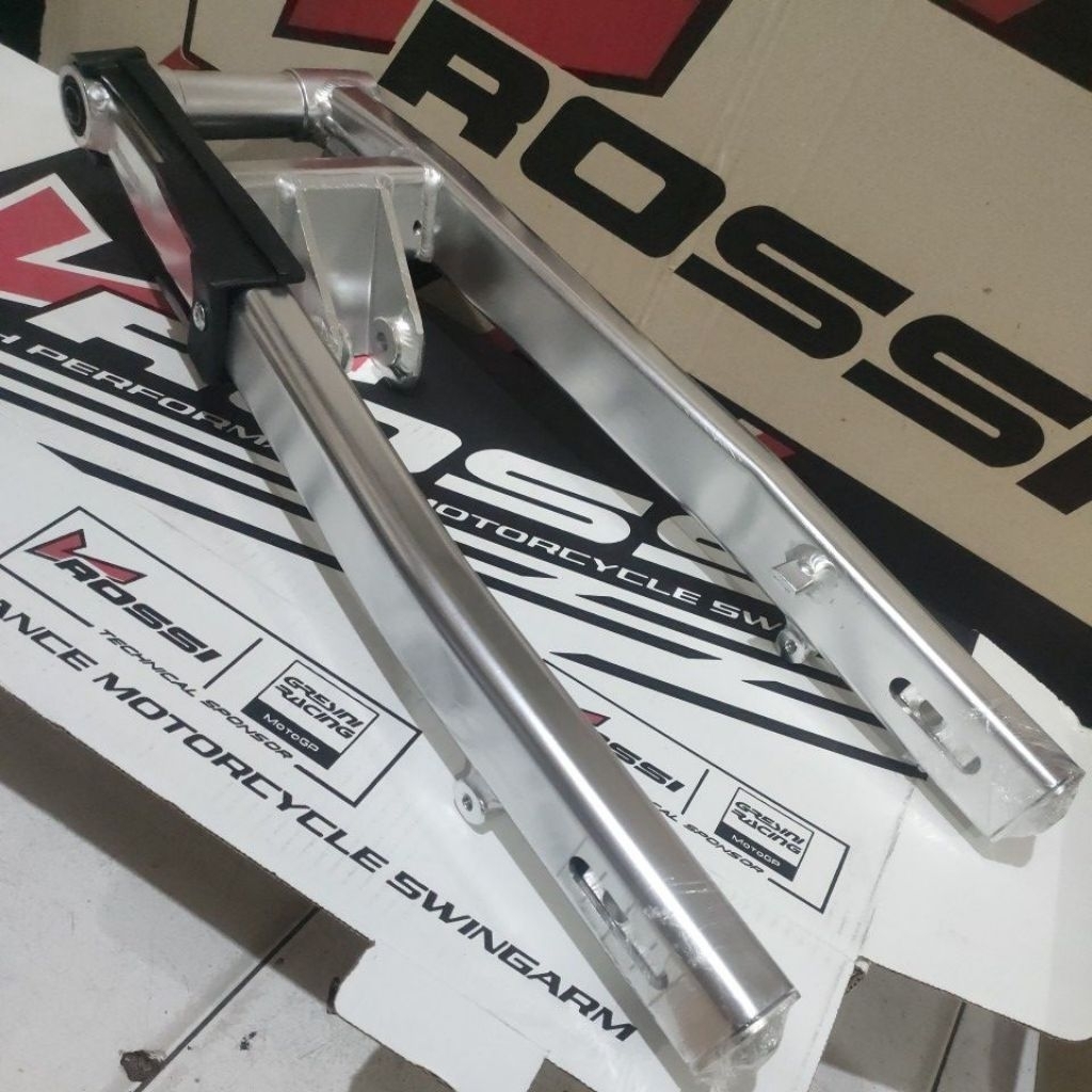 swing arm satria Fu150F panjang 55CM.