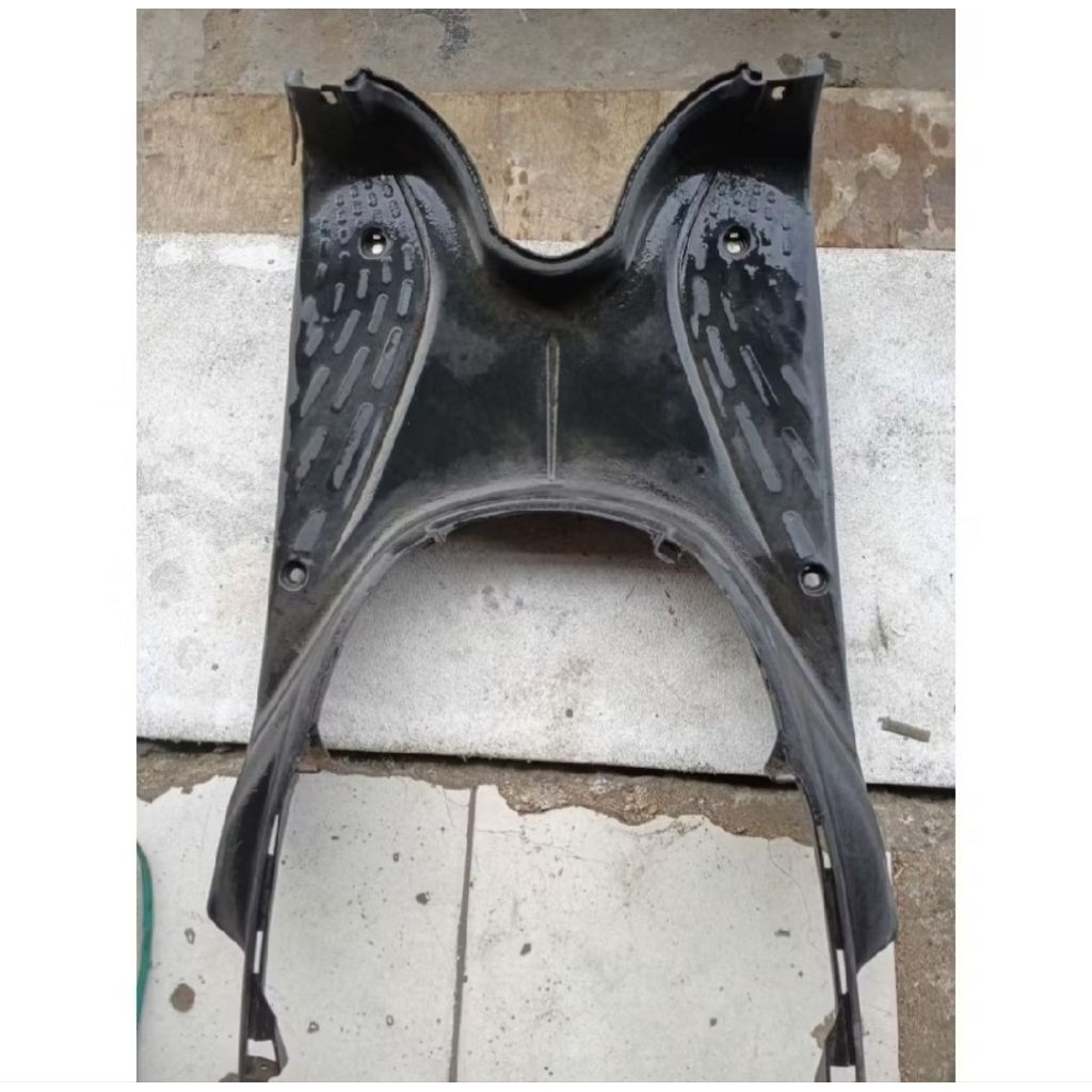 Dek Lantai Pijakan Kaki Honda Scoopy Karbu / Bekas Original