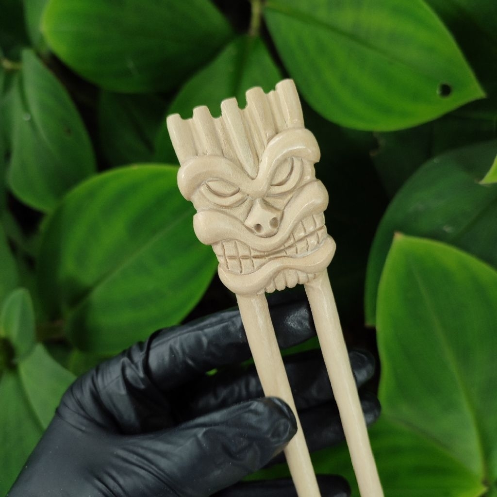 Tusuk konde handmade Dari kayu Jepit Rambut estetik Hiasan Rambut motif Tiki Hair pin Hair stick Hai