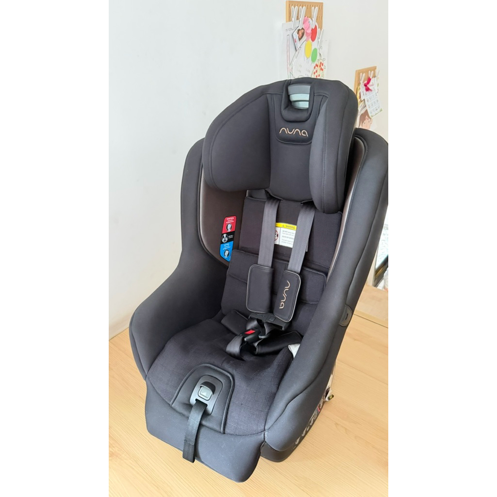 PRELOVED NUNA RAVA CARSEAT CAVIAR