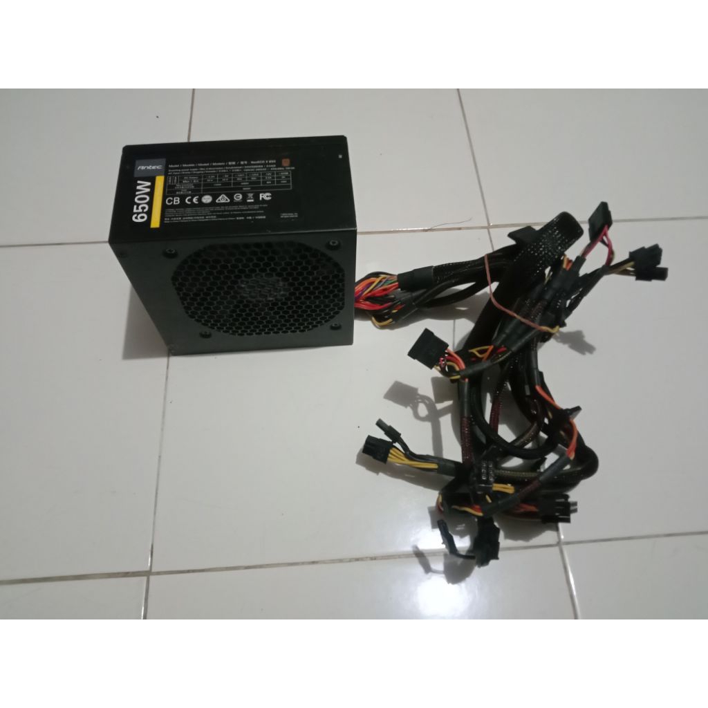 PSU Power Supply Minus/Rusak 650W