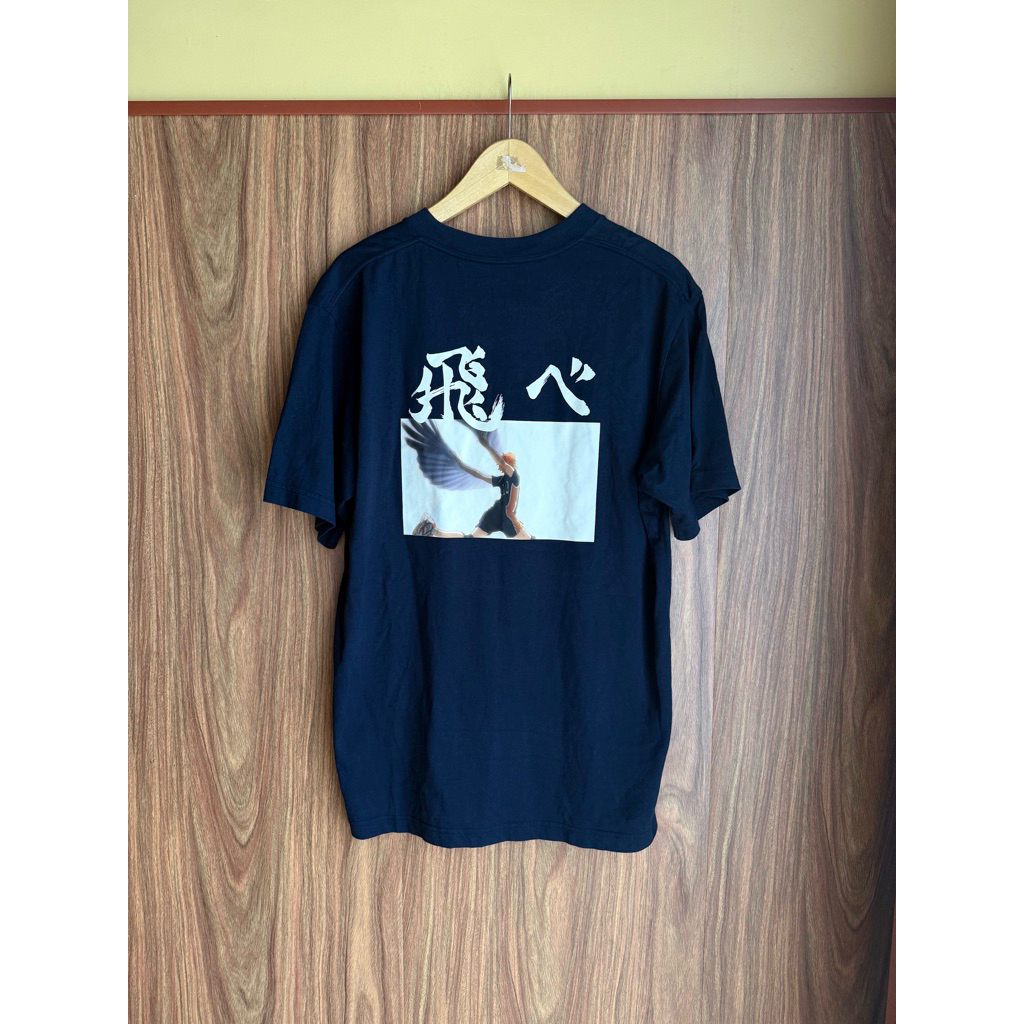 Baju Kaos Uniqlo Collab anime Haikyuu Navi Mulus Second