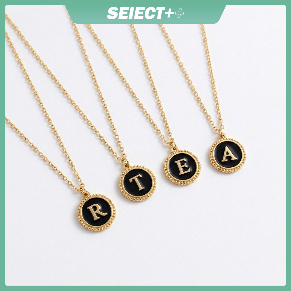 SELECT+ Kalung liontin hitam huruf emas - Kalung liontin hitam dnegan huruf emas didalamnya - 26 hur
