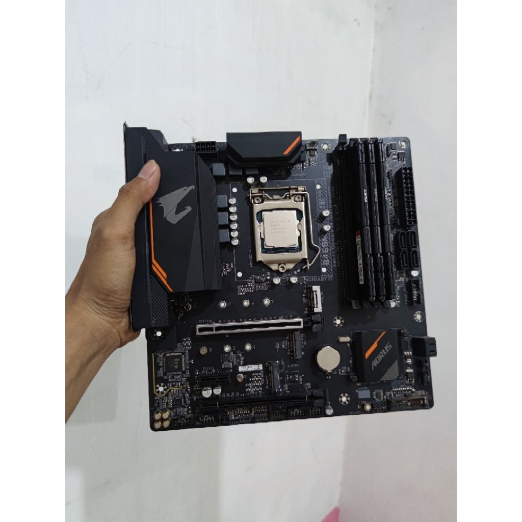 Paket Bundle Mobo Gigabyte B460M Aorus Pro + Intel i3 10100f