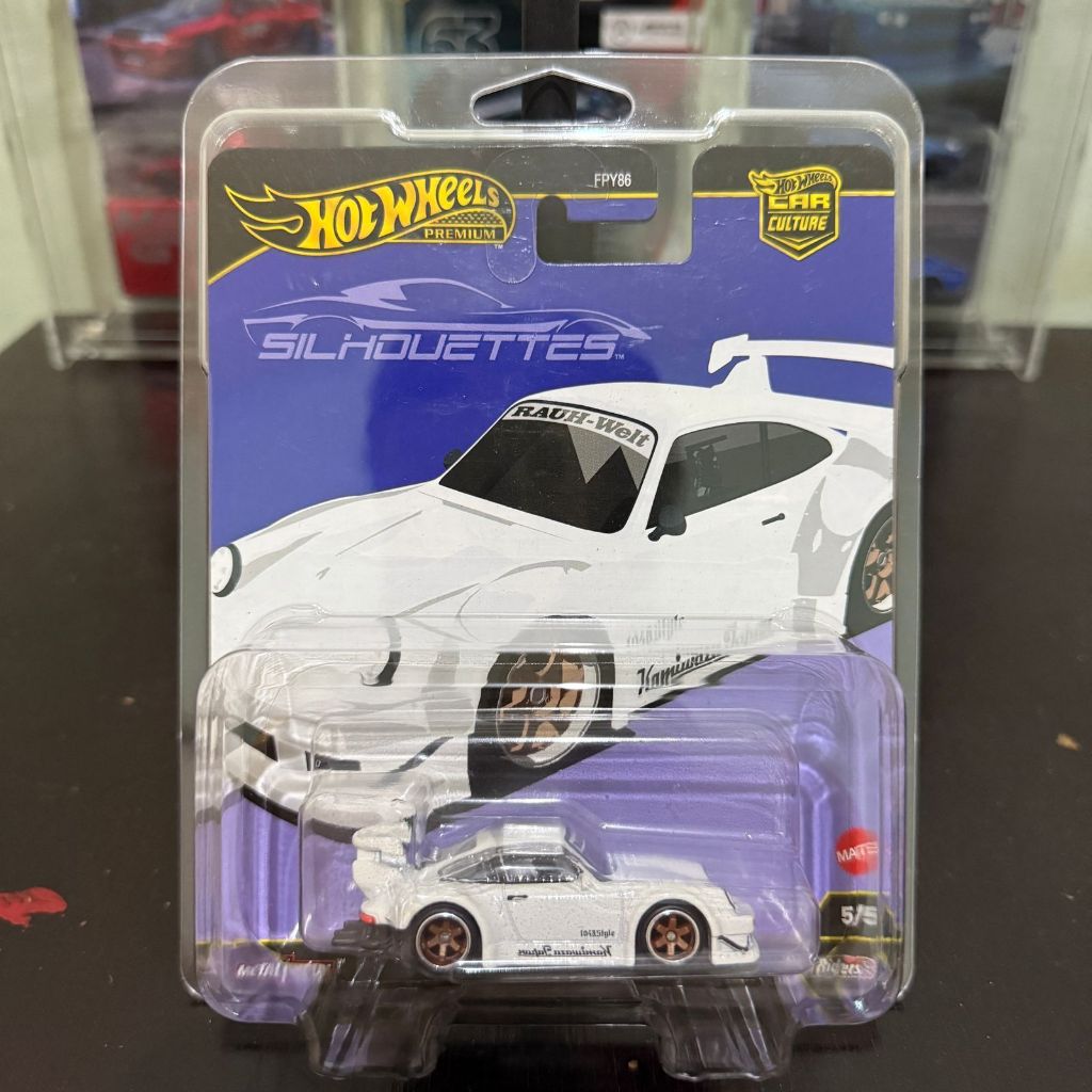 Hotwheels Premium Silhouettes RWB Porsche 930