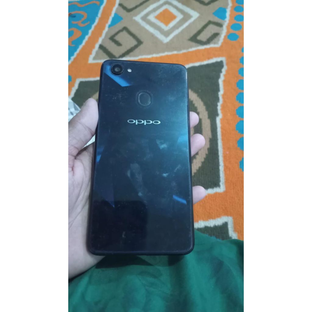 oppo f7  minus LCD
