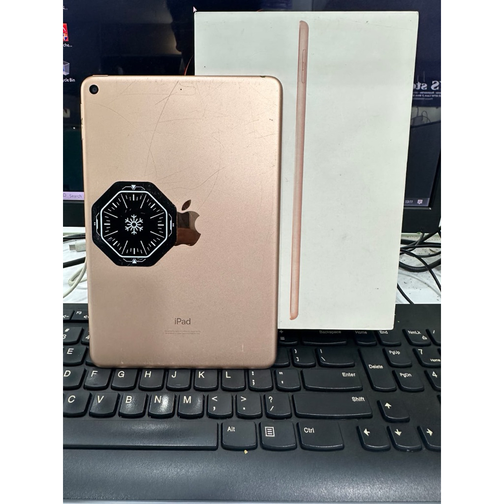 ipad mini 5 64gb wifi only , unit dan dus .