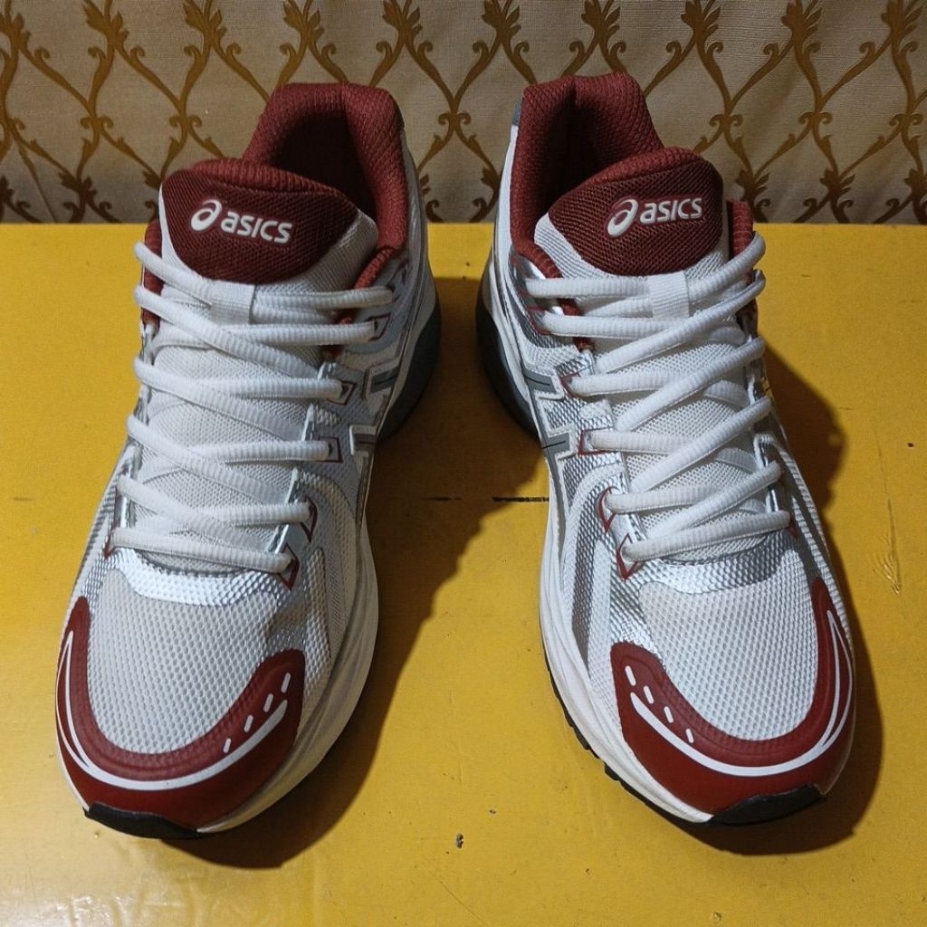 Asics GEL FLUX 4 CN | Size 42/27cm