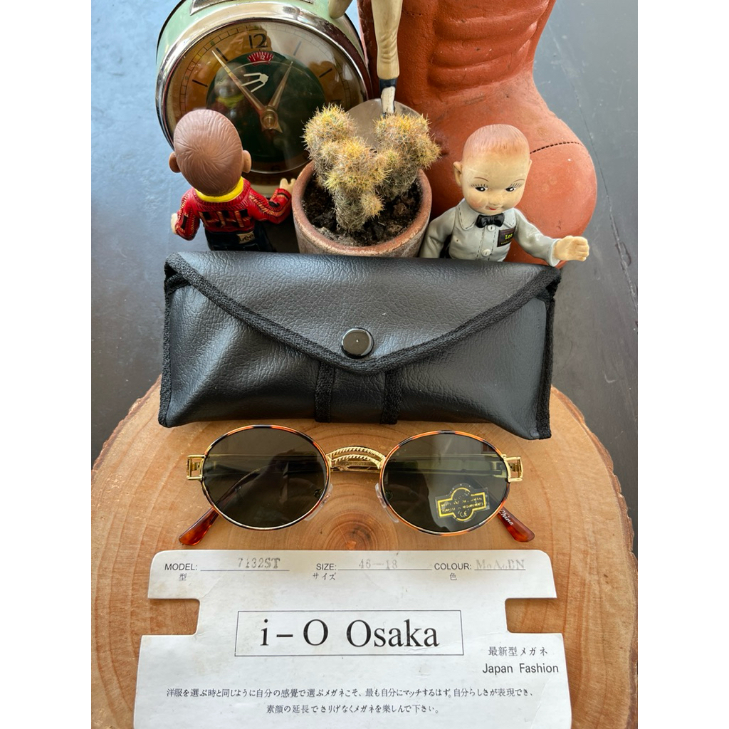Vintage oval round sunglasses  70s/john lennon sunglasses Brand: Yalishi Made in China UV 400 protec
