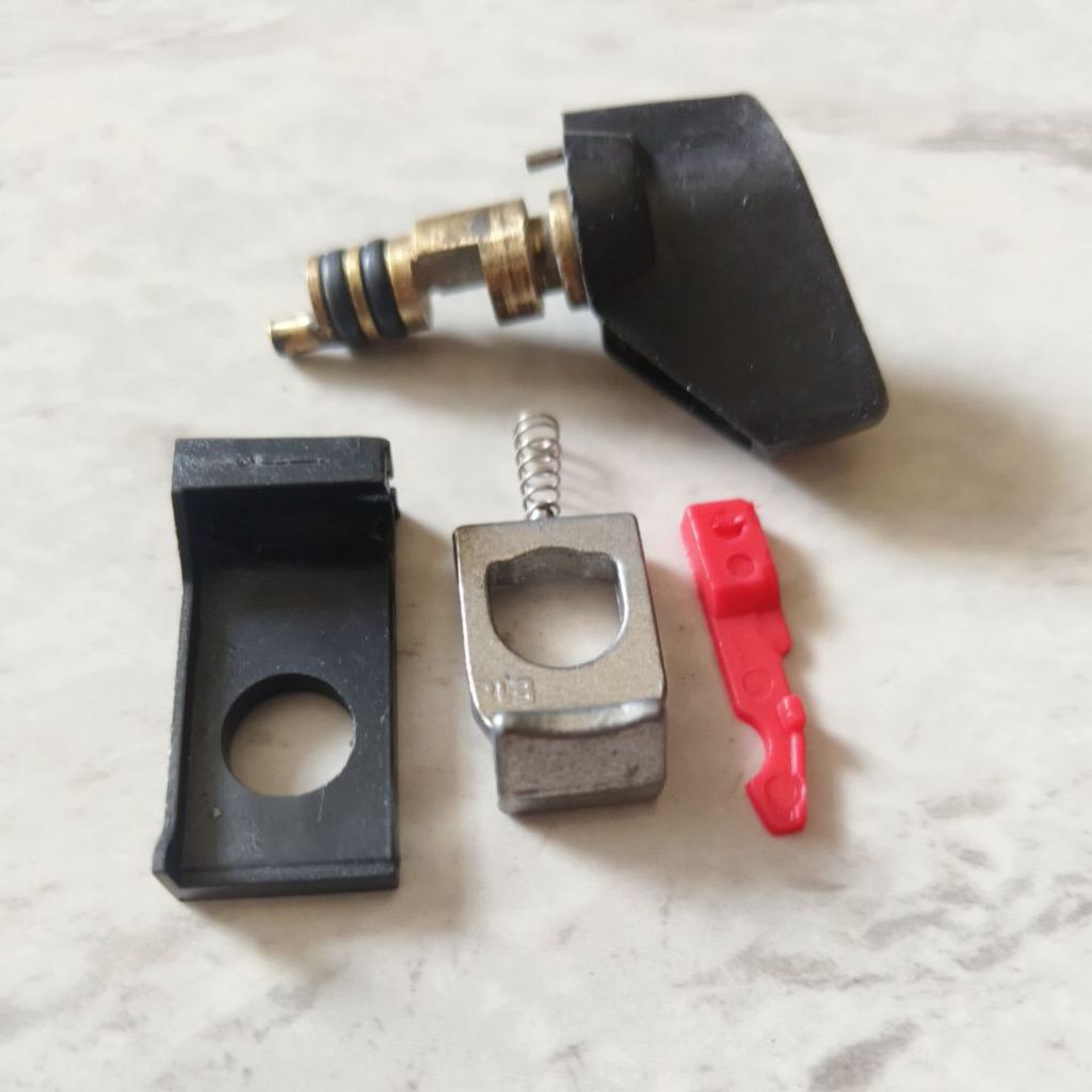 Knop regular gas LPG full set kuningan