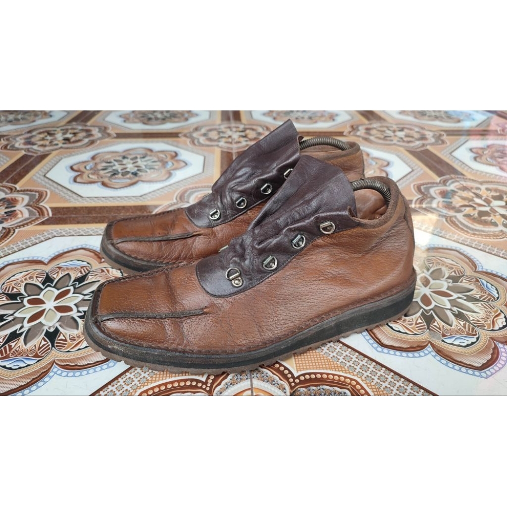 Sepatu boots second kulit 42/44