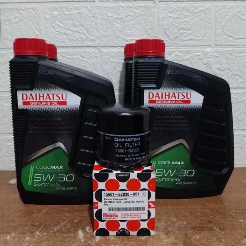 Paket 4L oli daihatsu genuine 5w 30 & filter oli xenia/rocky/sigra/ayla/luxio