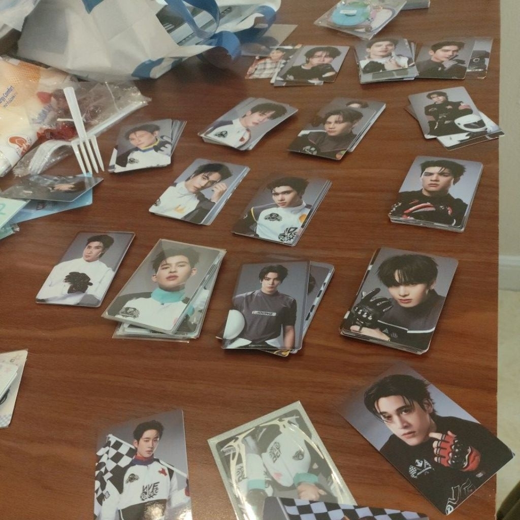 PHOTOCARD LOL GMMTV 2026 THAI AKTOR GMMTV