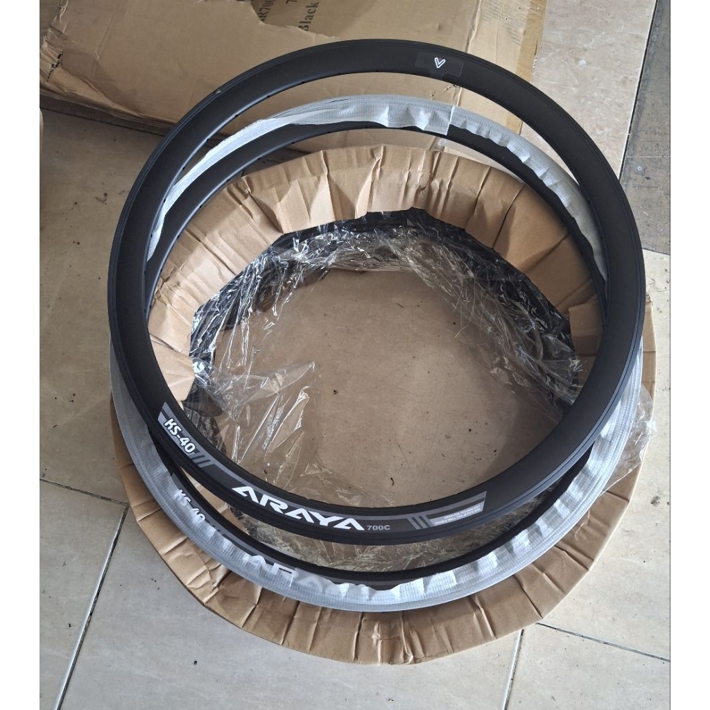 Rim/velg 700C, 32 hole, FV, Araya KS40