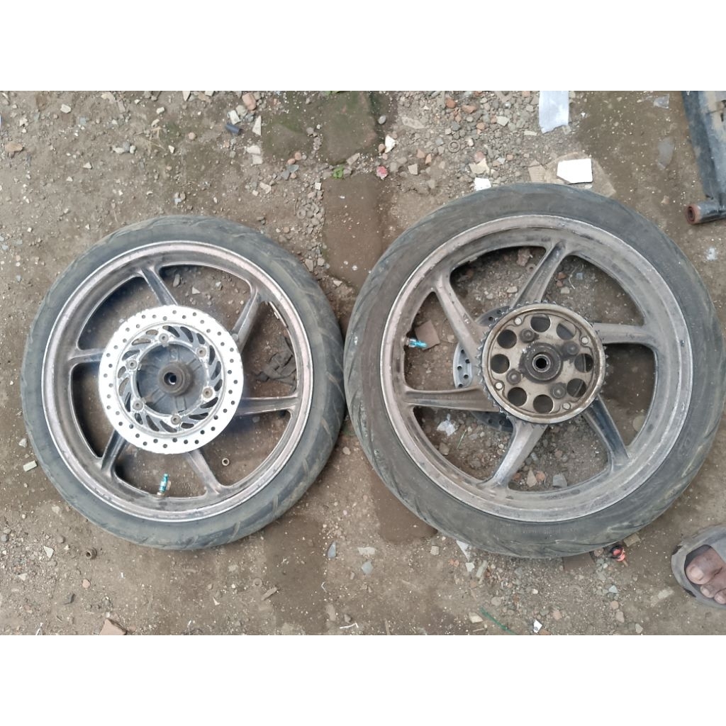 velg CB150R old