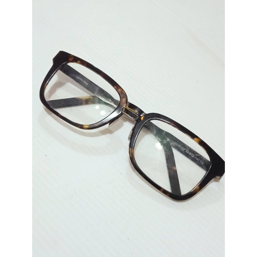 illustro frame kacamata preloved vintage