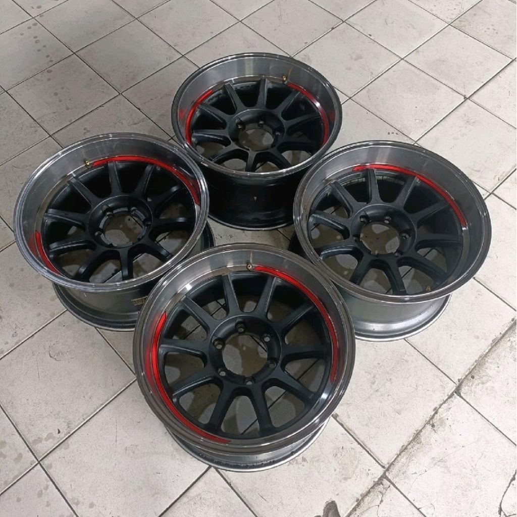 Velg Bekas Hsr Toboali Ring 18x9,5 Pcd 6x139 Et 0 cocok pajero fortuner hylux