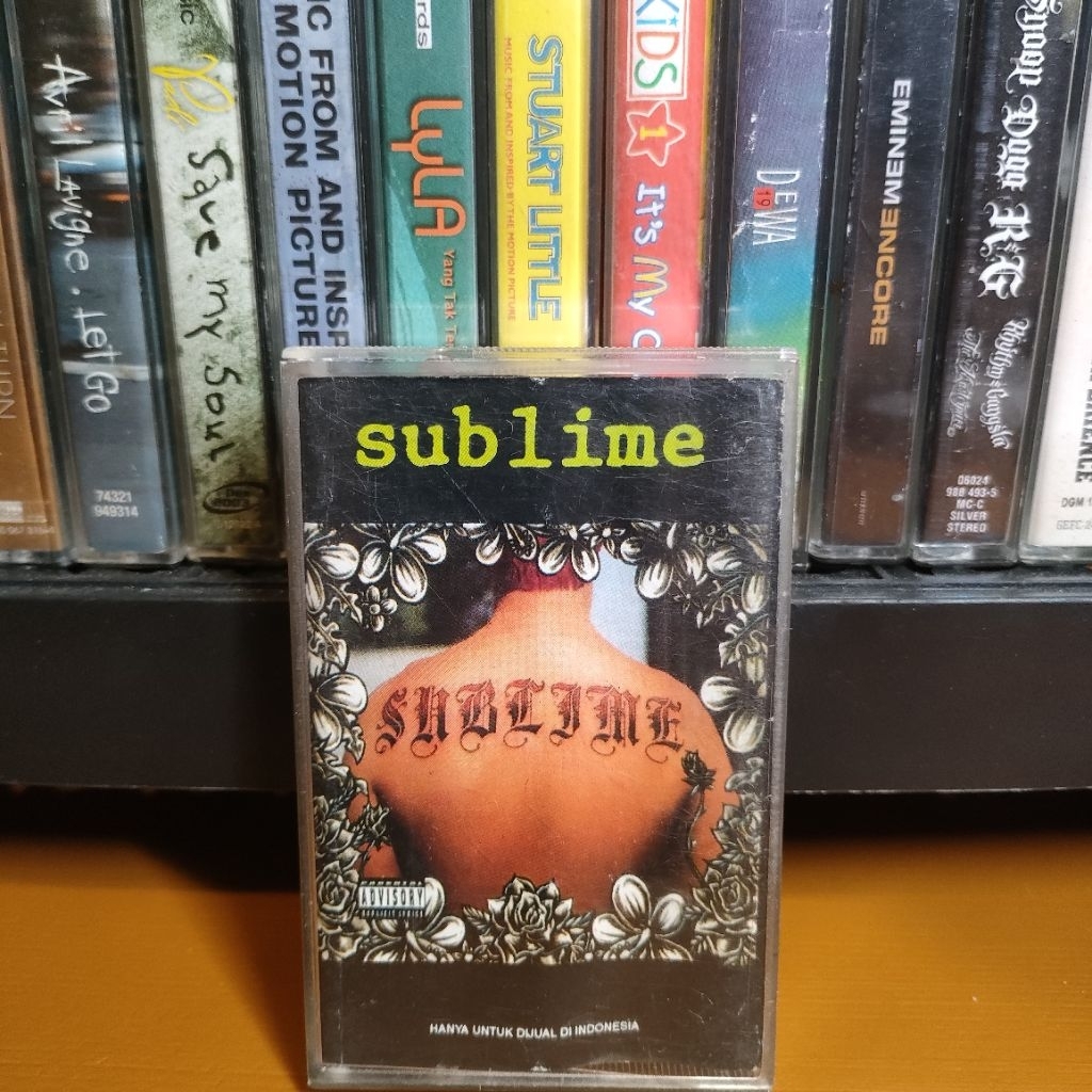 Kaset Pita Sublime Self Titled Santeria baca deskripsi