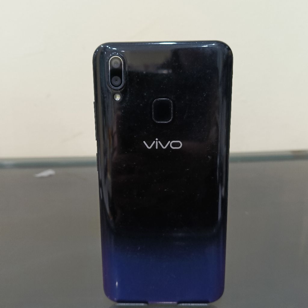 Handphone Vivo Y95 Ram 4 64GB (Batangan, Tanpa Charger)