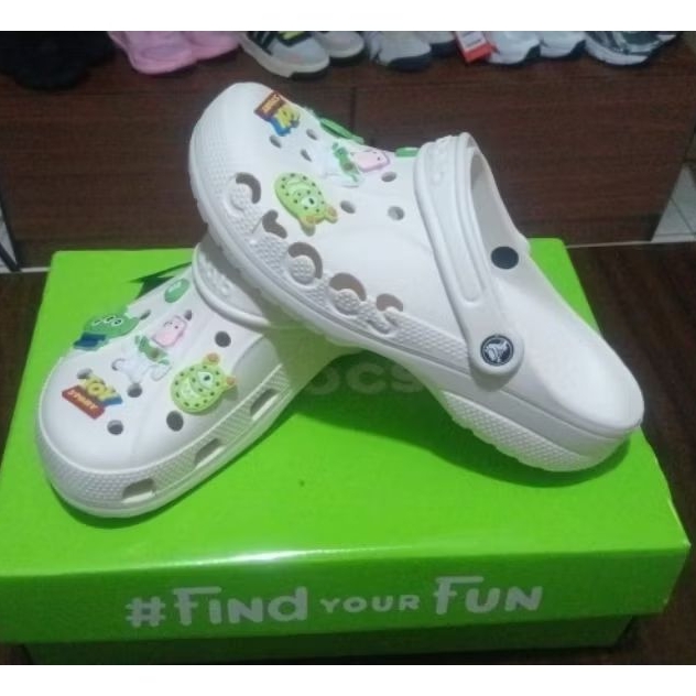 sandal baim crocs putih