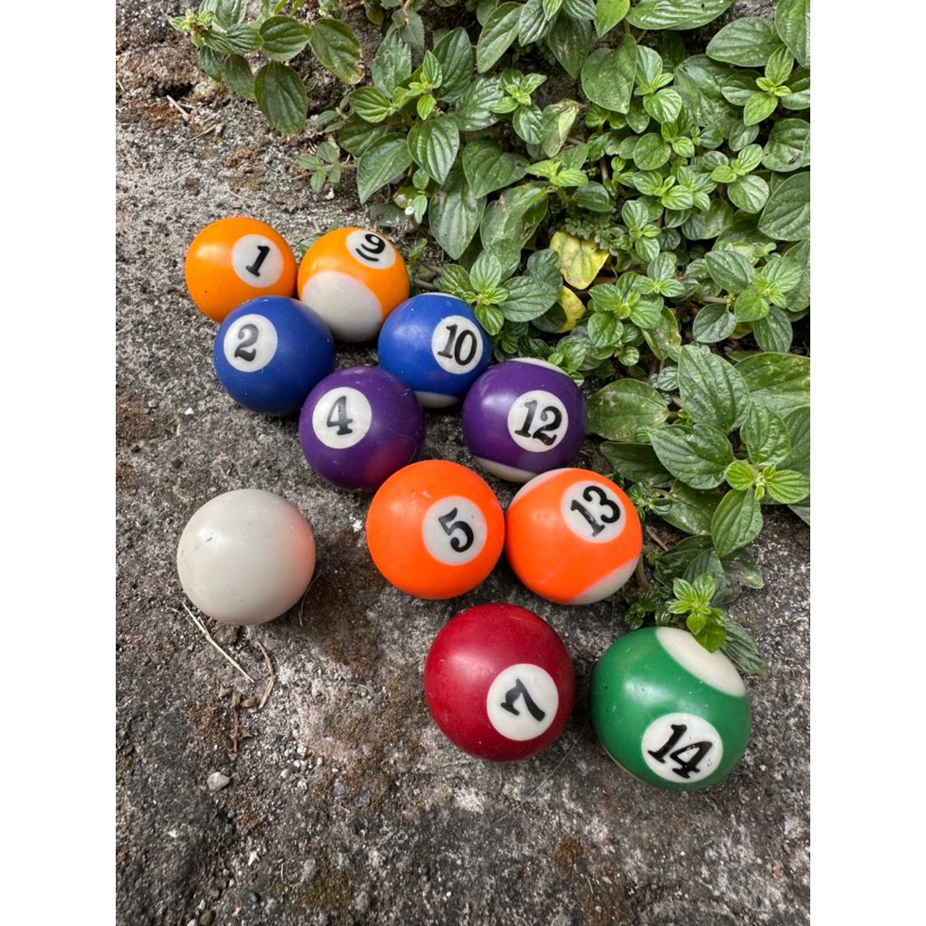 MINI BALL BILLIARDS 3CM SECOND KURANG LENGKAP BAHAN MIRIP ASLINYA
