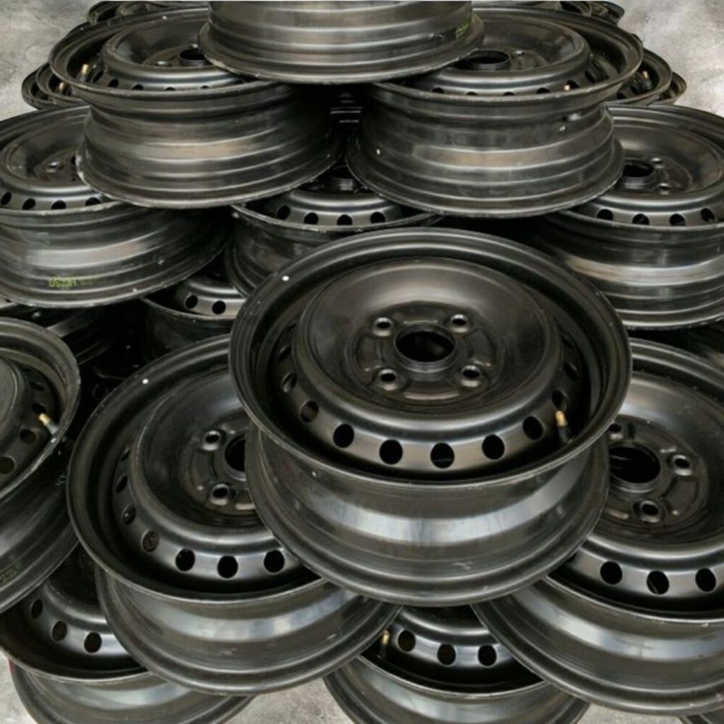 Velg kaleng mobil R14 pcd 4x114 avanza kijang kondisi bekas mulus berkualitas