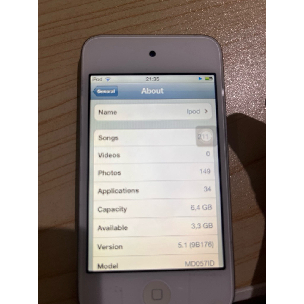 IPOD TOUCH