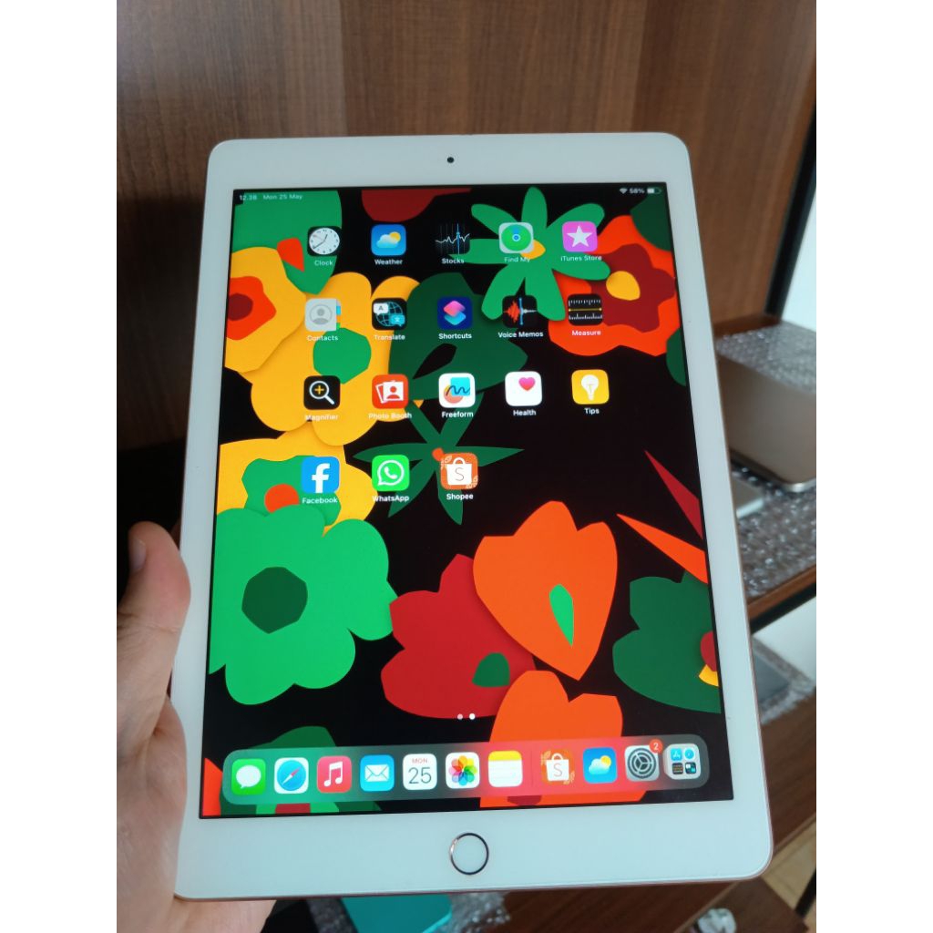 Apple Ipad Gen 6 Storage 32 GB Second Original Mulus