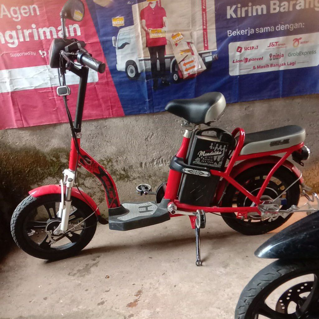 Selis Sepeda Listrik Bekas kondisi Bagus