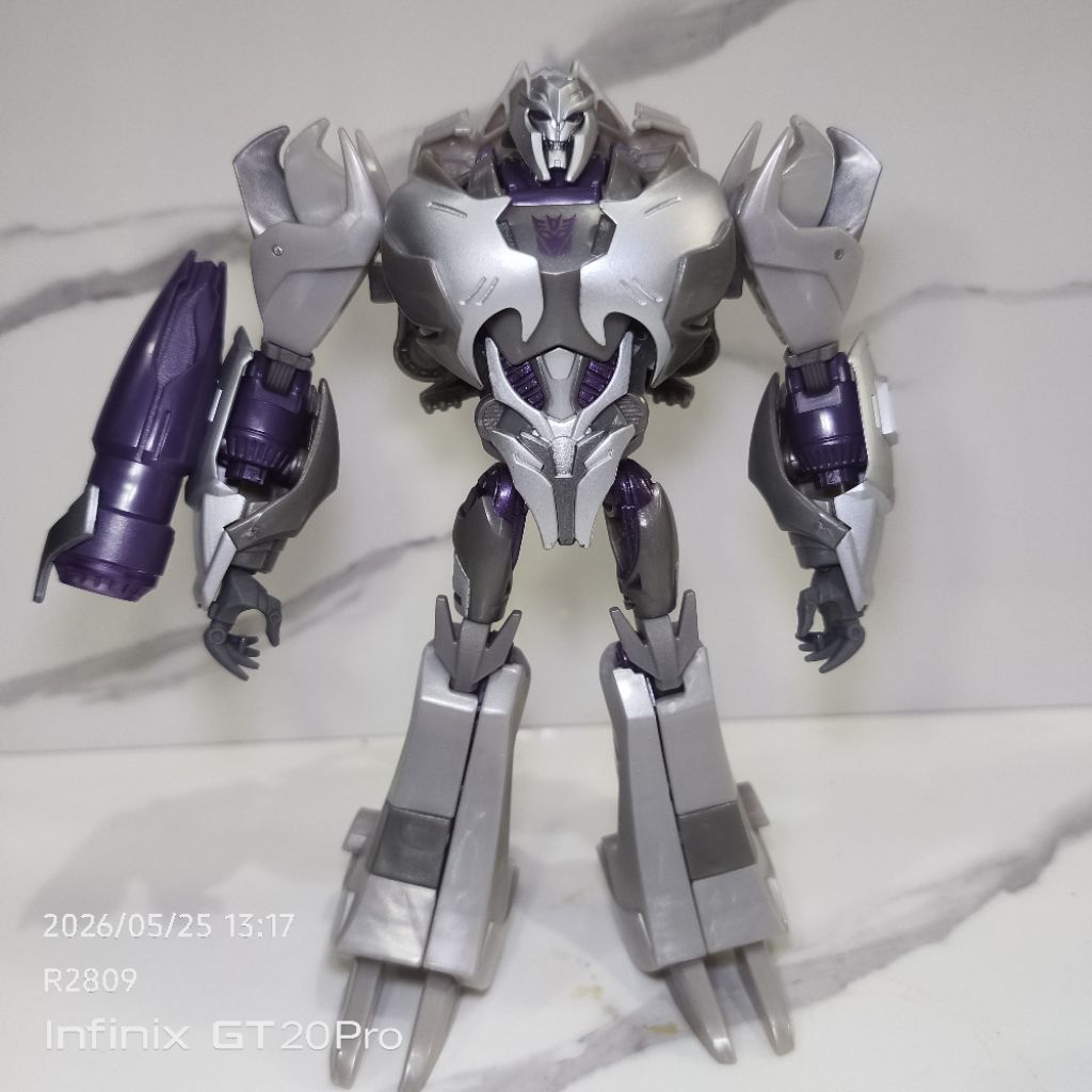 Transformers Prime First Edition Megatron Habro