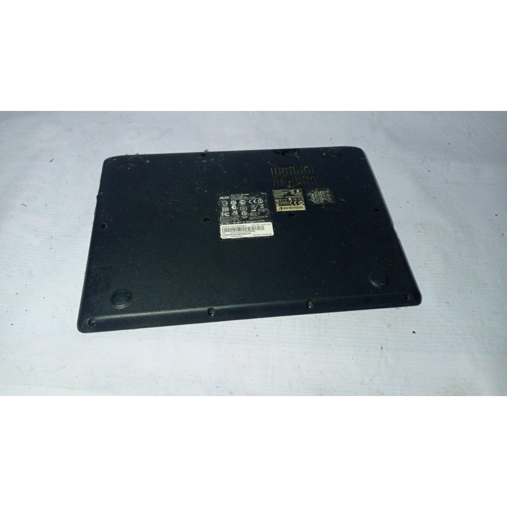 Casing acer v5-132 bagian bawah