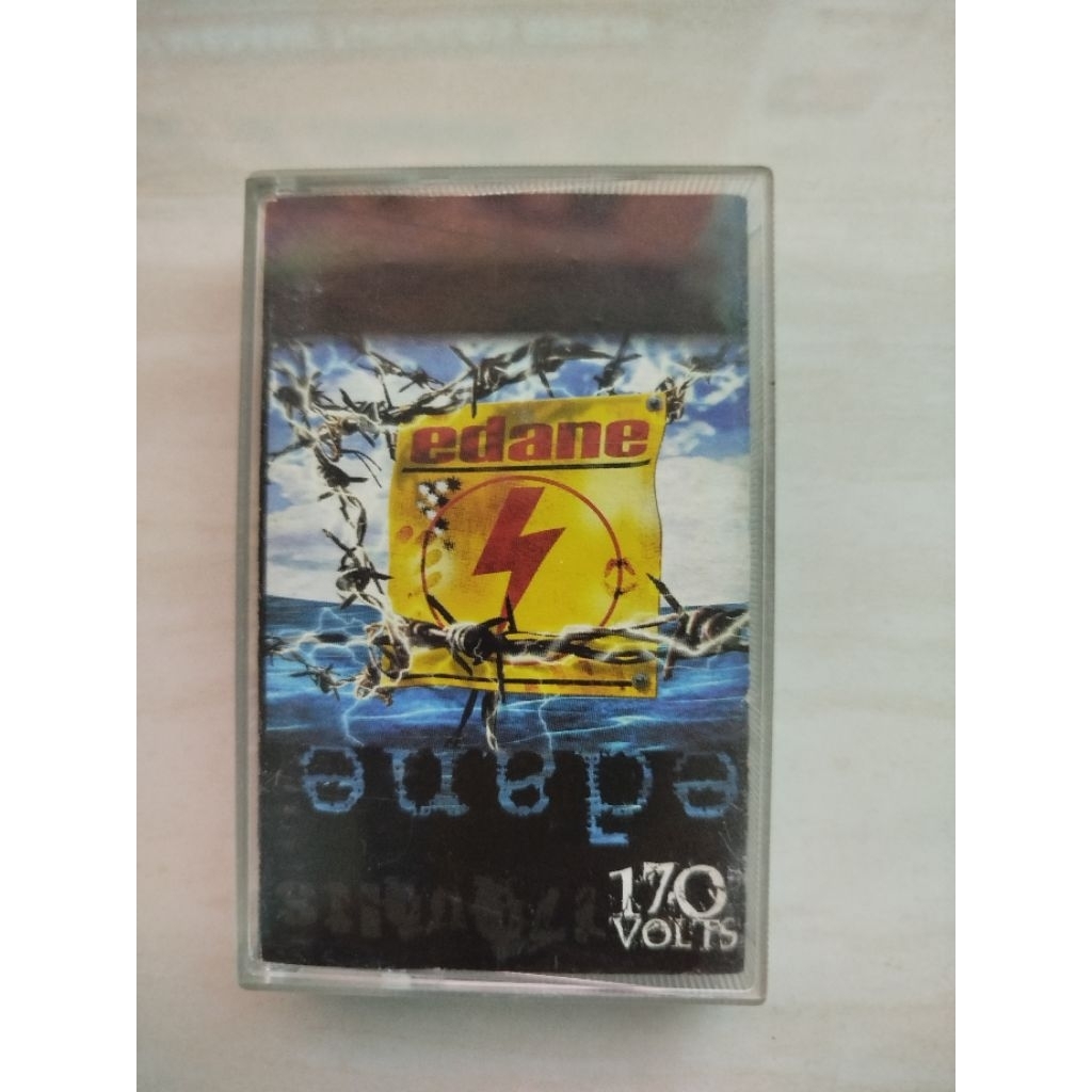 Kaset Edane