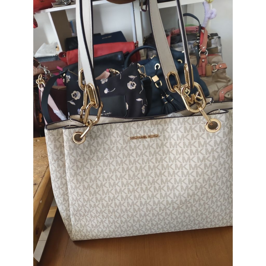 Tas Mk Trisha shoulder Authentic