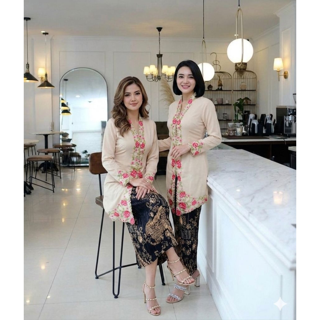 {2013) Set Tunik Soraya Rok Plisket Batik - Set Kebaya Encim Model Kurung - Kebaya Encim Katun Bordi