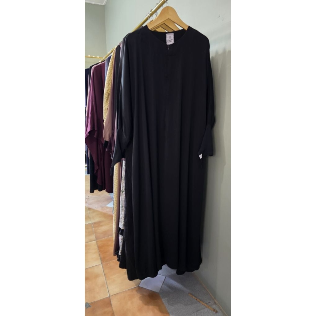 Elmadina abaya Luna Abaya size M