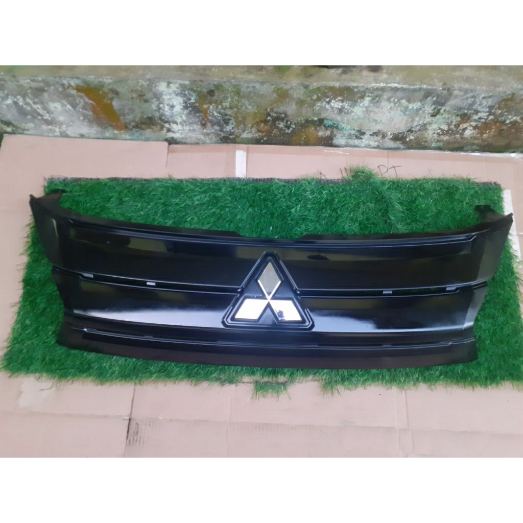 grill depan mitsubishi Xpander cross original 2023-2025