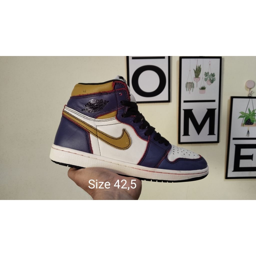 Nike Air Jordan 1 Retro High SB LA to Chicago