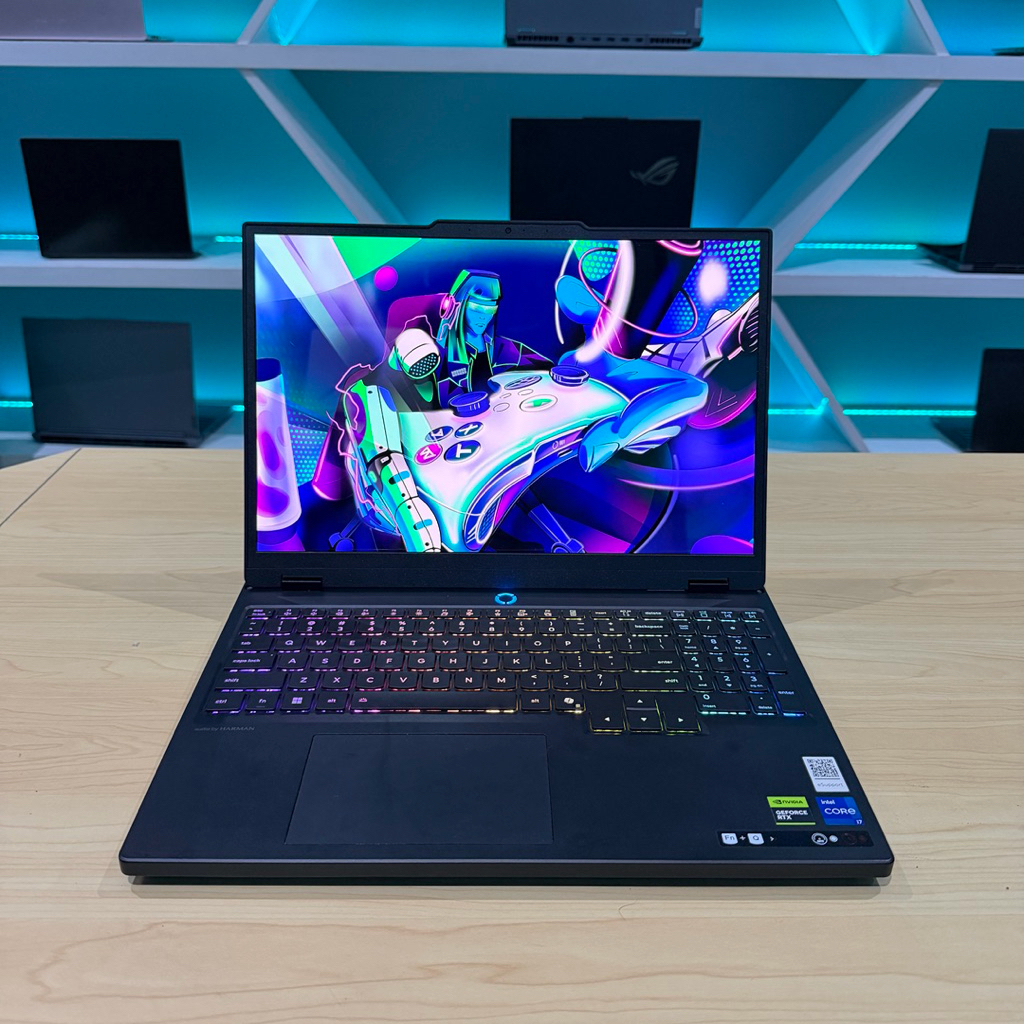 Laptop Gaming LENOVO LEGION 5I 15IRX10 OLED i7-14700HX RTX 5050 8GB