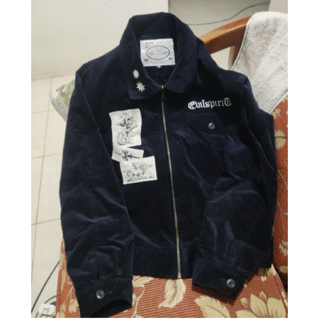 JAKET EVILSPIRIT