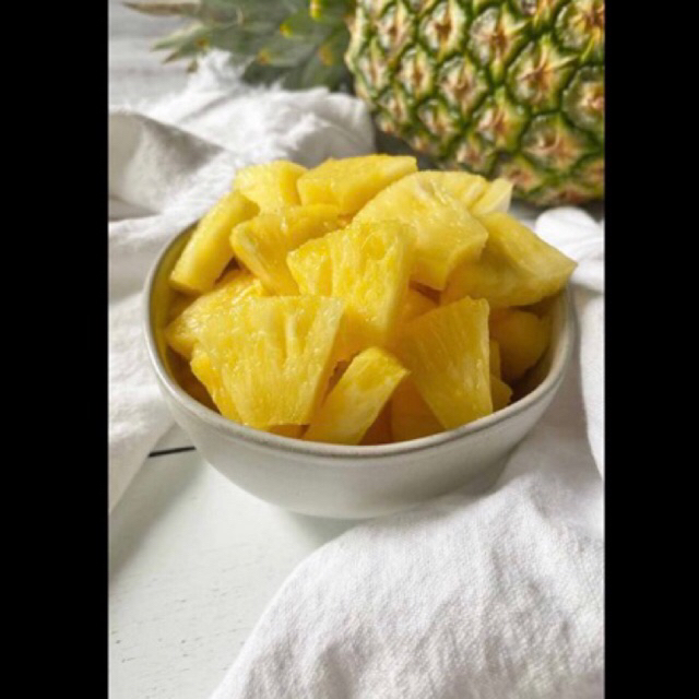 buah nanas potong mika
