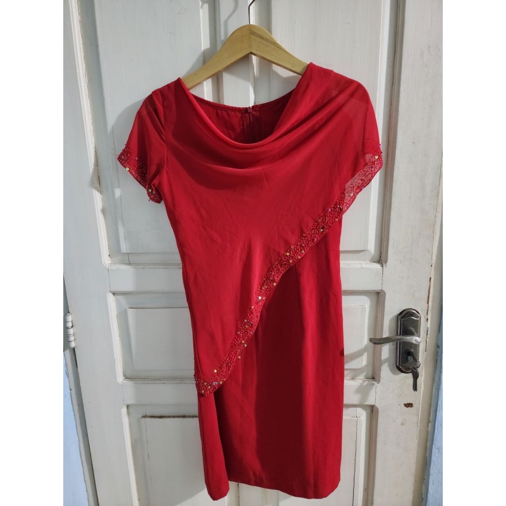 Dress Dress Pesta Dress Wanita by Raden Sirait- Preloved
