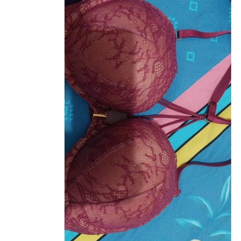 Victoria's secret bombshell bra merah PL 38c bukaan depan